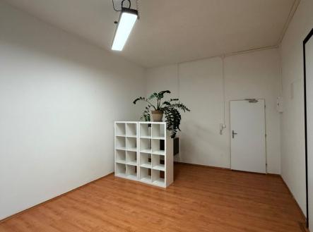 Pronájem kanceláře, 24 m²