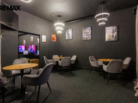 Pronájem restaurace, 156 m²