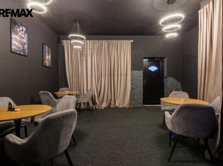 Pronájem restaurace, 156 m²