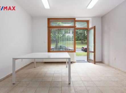 Pronájem jiné, 53 m²