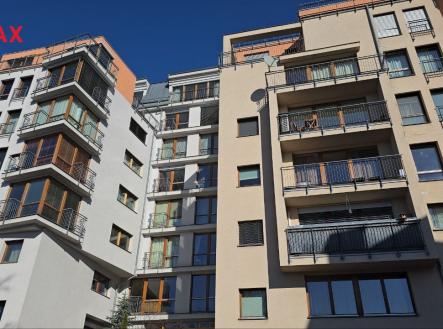 Pronájem bytu, 2+kk, 52 m²