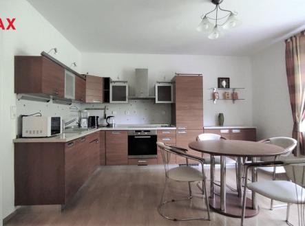 Pronájem bytu, 3+1, 120 m²