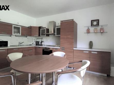 Pronájem bytu, 3+1, 120 m²