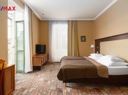 Prodej hotel, 1 580 m²