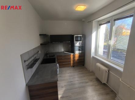 Pronájem bytu, 2+1, 56 m²