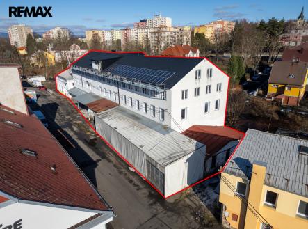 Prodej výrobní prostor, 2 017 m²