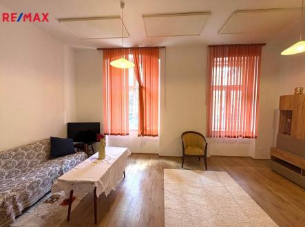 Pronájem bytu, 2+kk, 54 m²