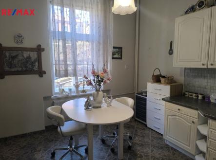 Pronájem bytu, 2+1, 69 m²