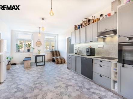 Prodej bytu, 3+kk, 94 m²