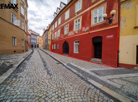 Prodej obchodní prostor, 253 m²