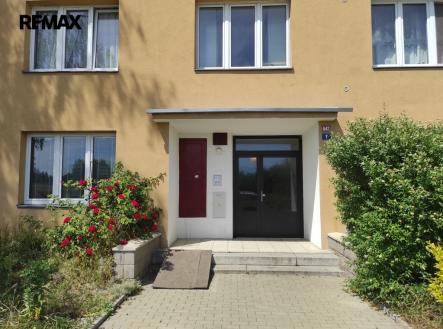 Pronájem bytu, 2+1, 50 m²