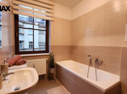 Pronájem bytu, 2+kk, 45 m²