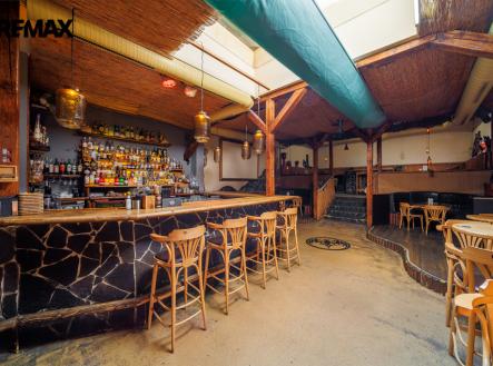 Prodej restaurace, 275 m²