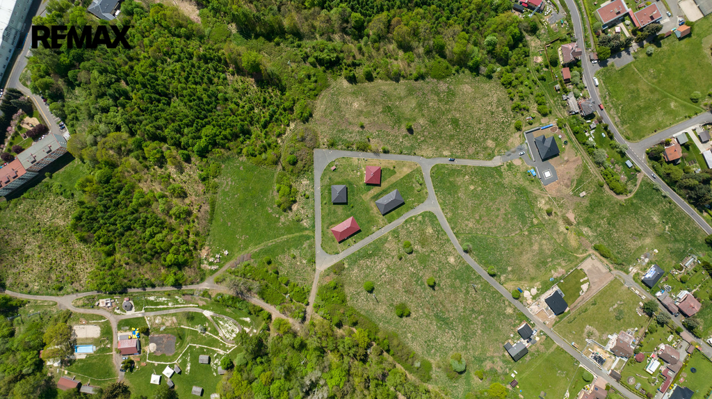 pozemky-kyselka-0522-105.jpg