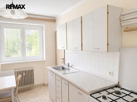Prodej bytu, 2+1, 66 m²