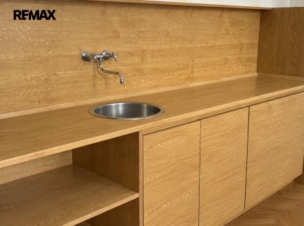 Prodej bytu, 3+kk, 72 m²