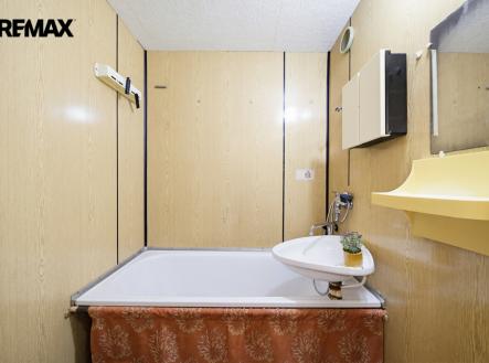 516a1299.jpg