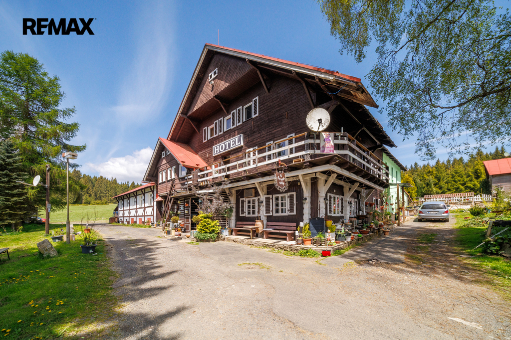 516a0535-hdr.jpg