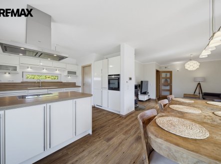 Prodej domu/vily, 115 m², Sadov – náhled fotky 2