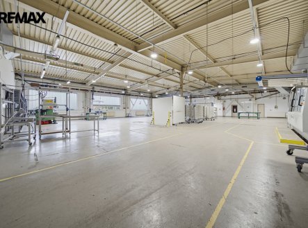 Prodej výrobní prostory, 1 901 m²