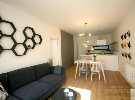 Pronájem bytu, 2+kk, 76 m²