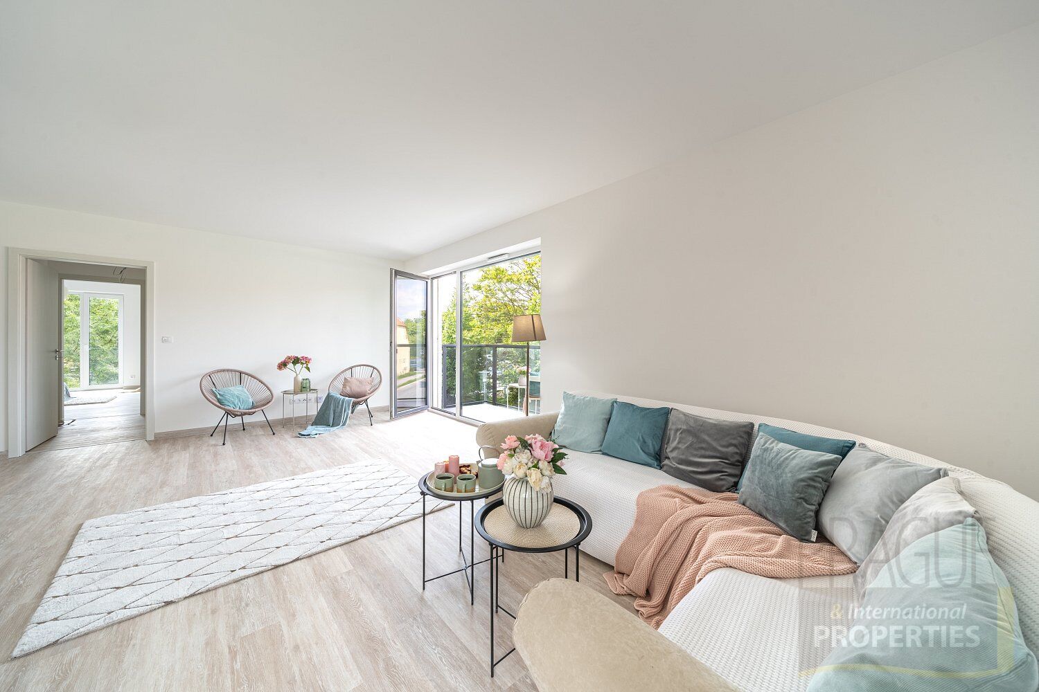 Moderní slunný byt 3+kk, rezidence U zámecké zahrady, Kladno