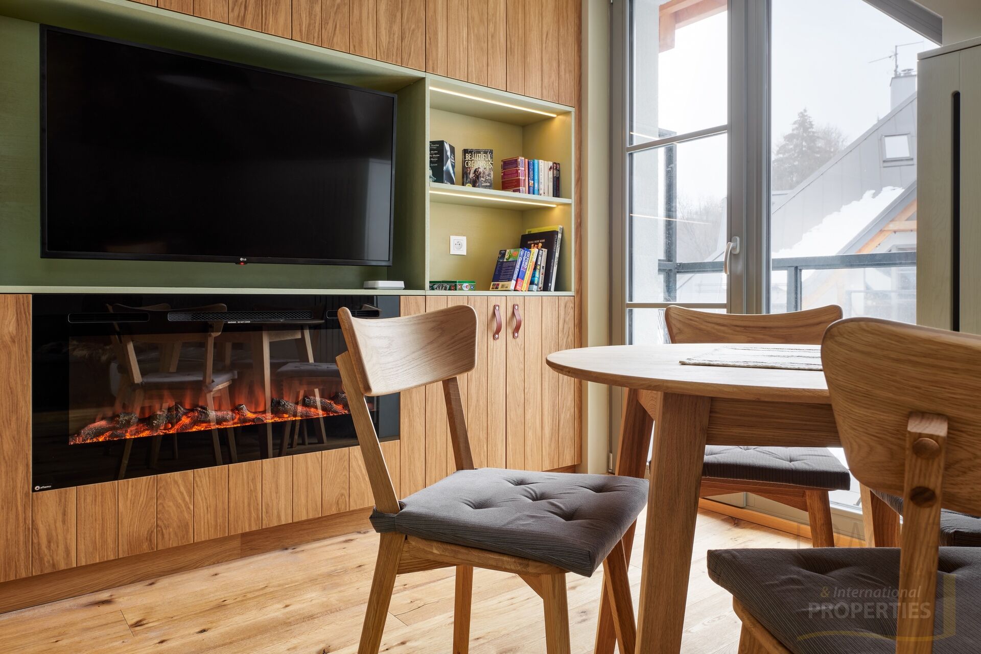 Luxusní horský apartmán 1+k, balkon, parkování, Harrachov, Nový Svět