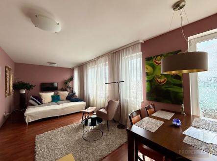 Prodej bytu, 3+kk, 118 m²