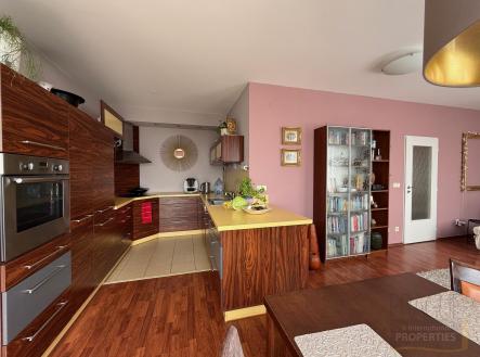 Prodej bytu, 3+kk, 118 m²