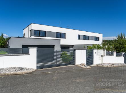 Prodej domu/vily, 497 m²