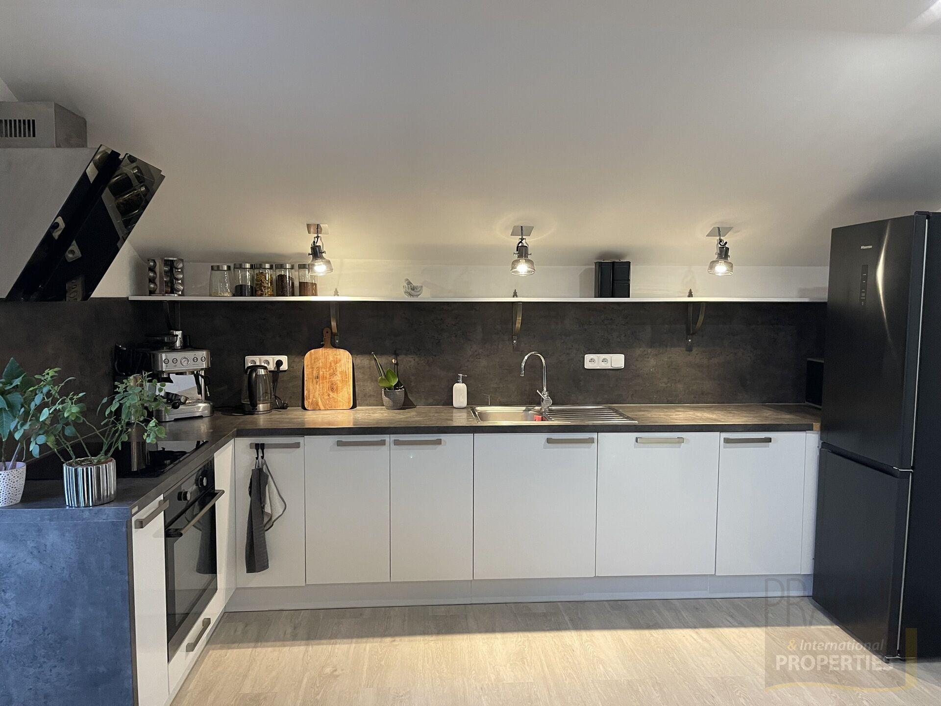 Příjemný byt s terasou, Praha 9 - Běchovice