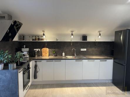 Pronájem bytu, 2+kk, 42 m²