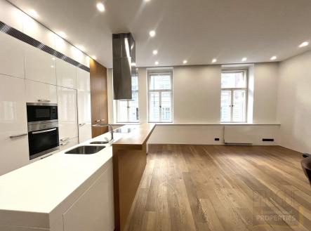Pronájem bytu, 2+kk, 65 m²