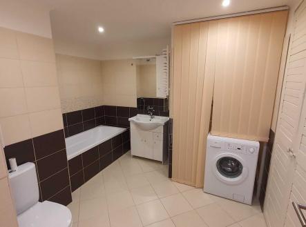 Pronájem bytu, 3+1, 105 m²