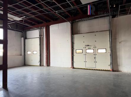 Pronájem komerčního objektu, výroba, 5 000 m²