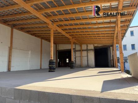 Pronájem komerčního objektu, výroba, 5 000 m²