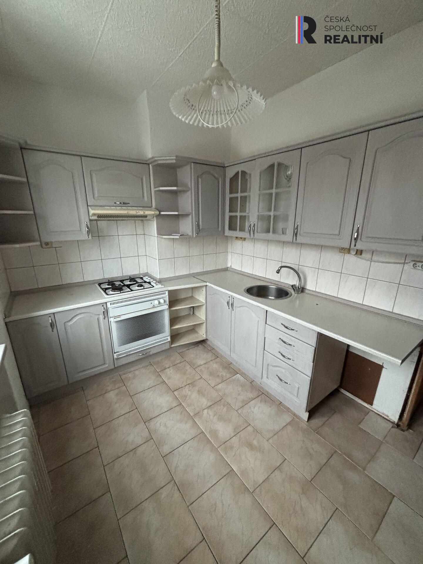 Prodej bytu 2+1 Bukovany