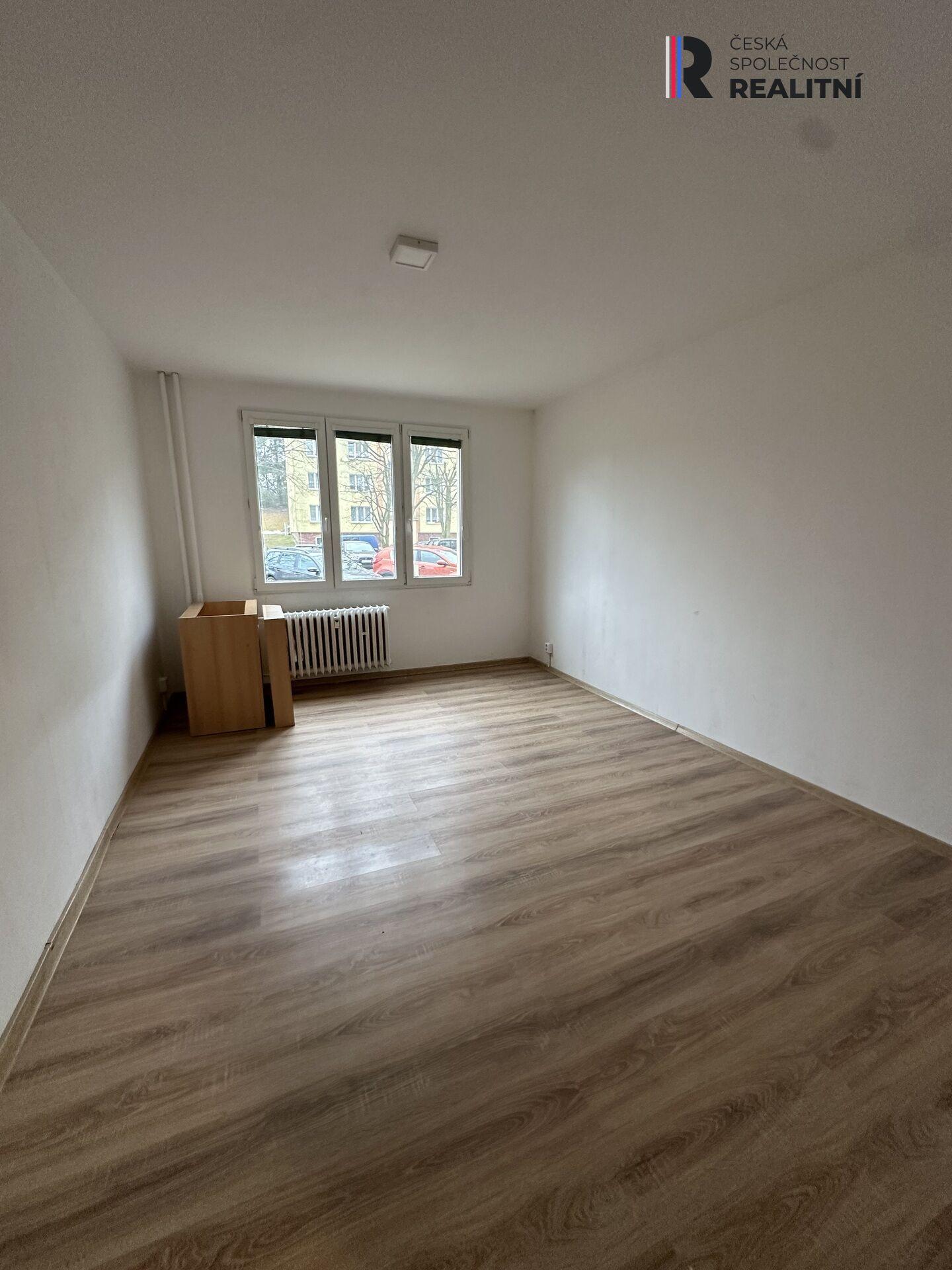 Pronájem bytu 2+1+ lodžie přestavěného na 4+1 – Sokolov