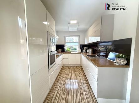 Prodej domu/vily, 200 m²