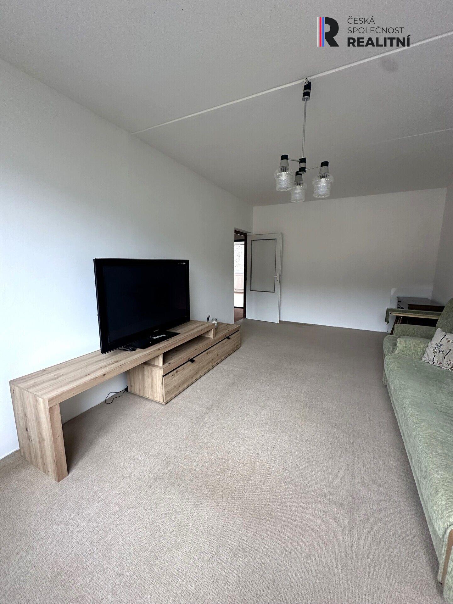 Pronájem BJ 1+3+lodžie v Kraslicích