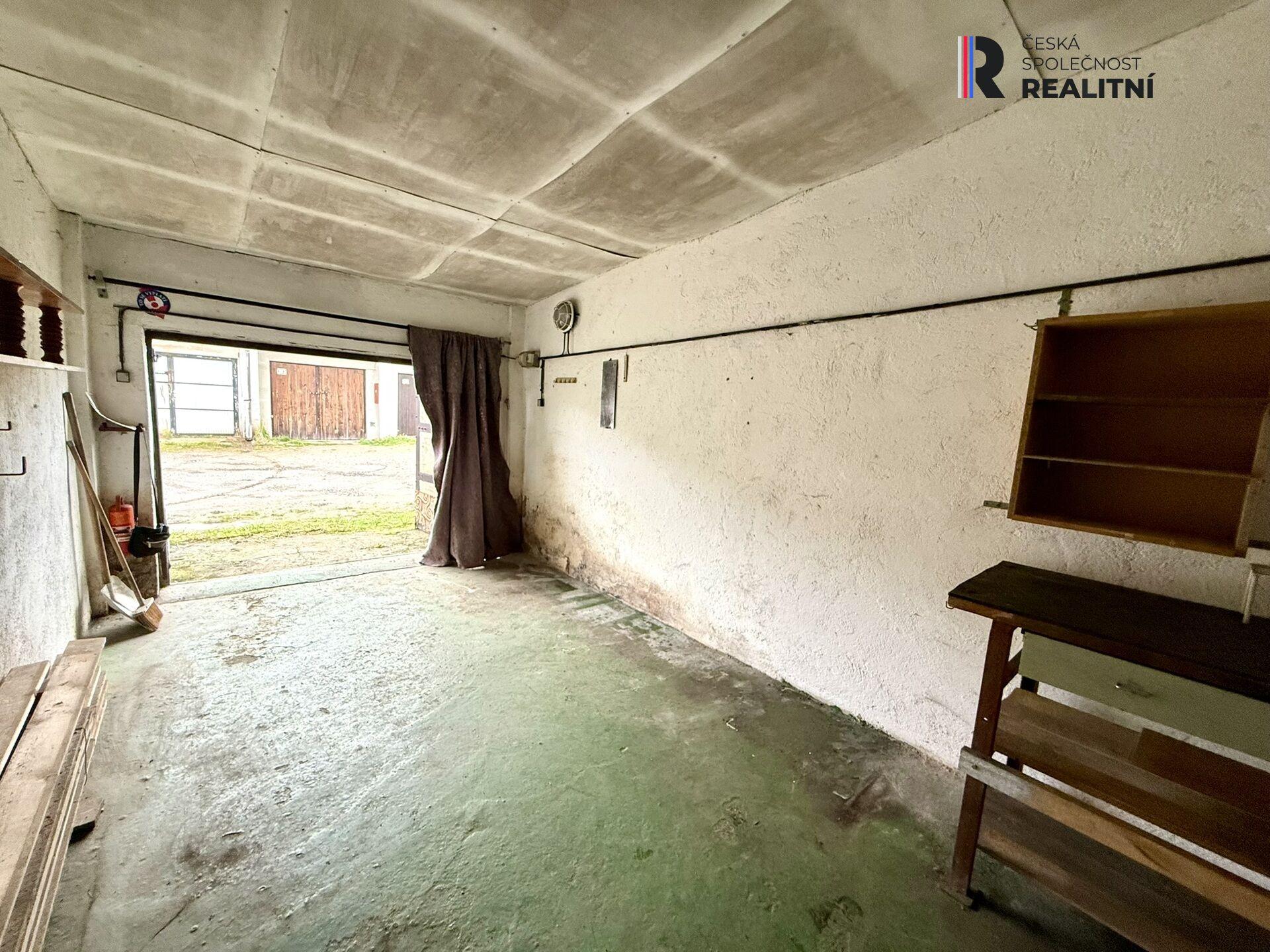 garáž v Sokolově s elektřinou