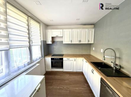 Prodej bytu, 3+1, 77 m²
