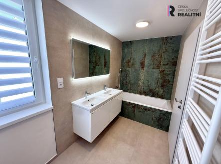 Pronájem domu/vily, 110 m²