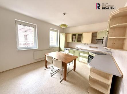 Pronájem bytu, 2+1, 83 m²