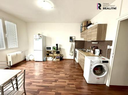 Pronájem bytu, 1+1, 37 m²