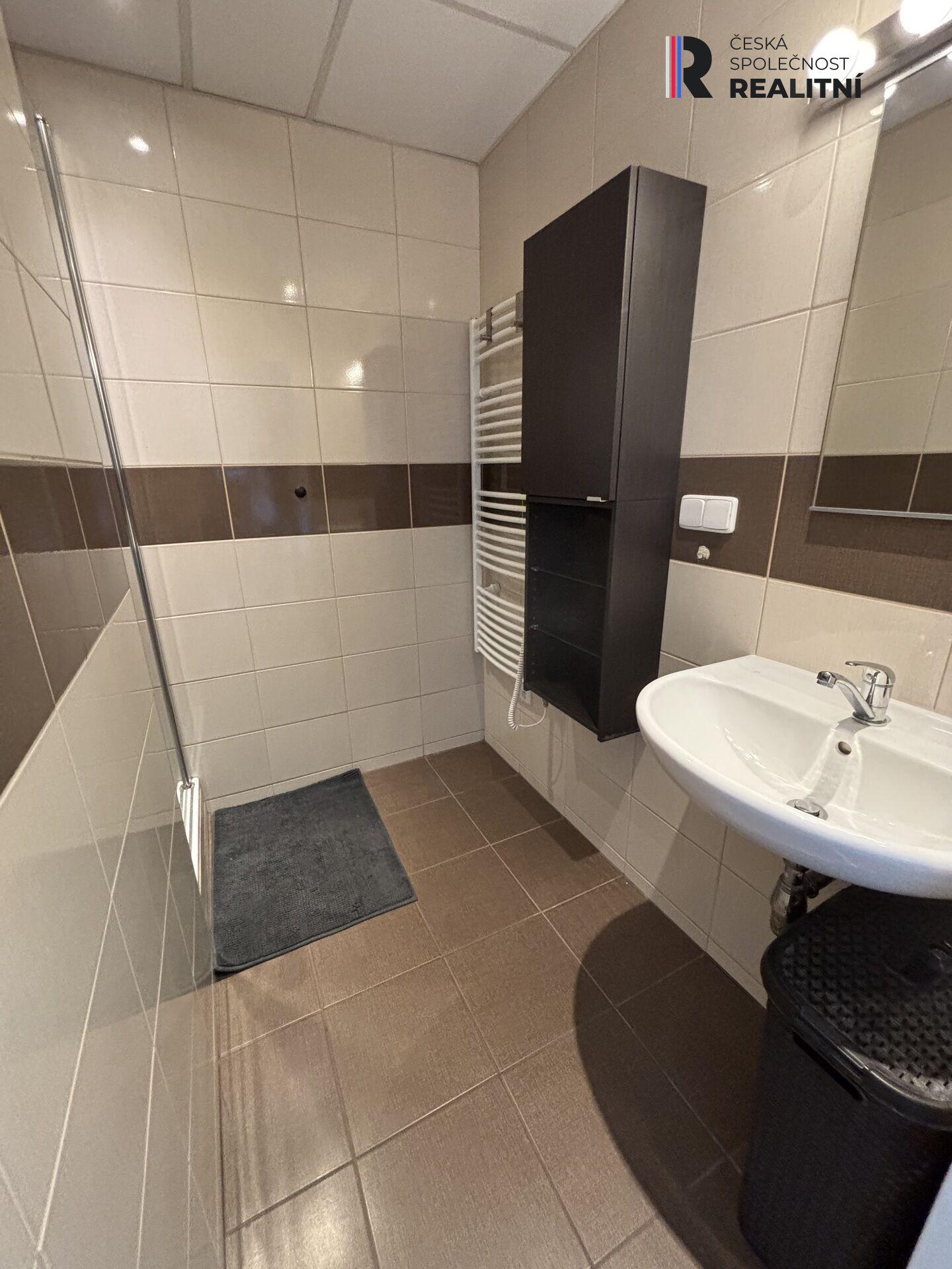 Prodej bytu 1+kk, 35 m² Jaurisova, Praha - Nusle