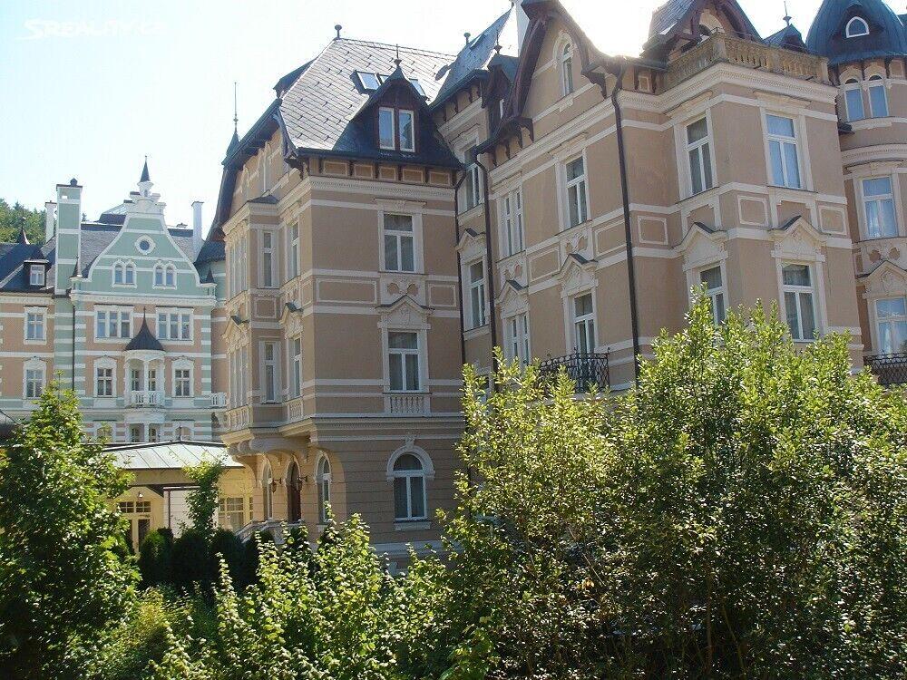 Prodej bytu 4+kk 94 m², ul. Sadová