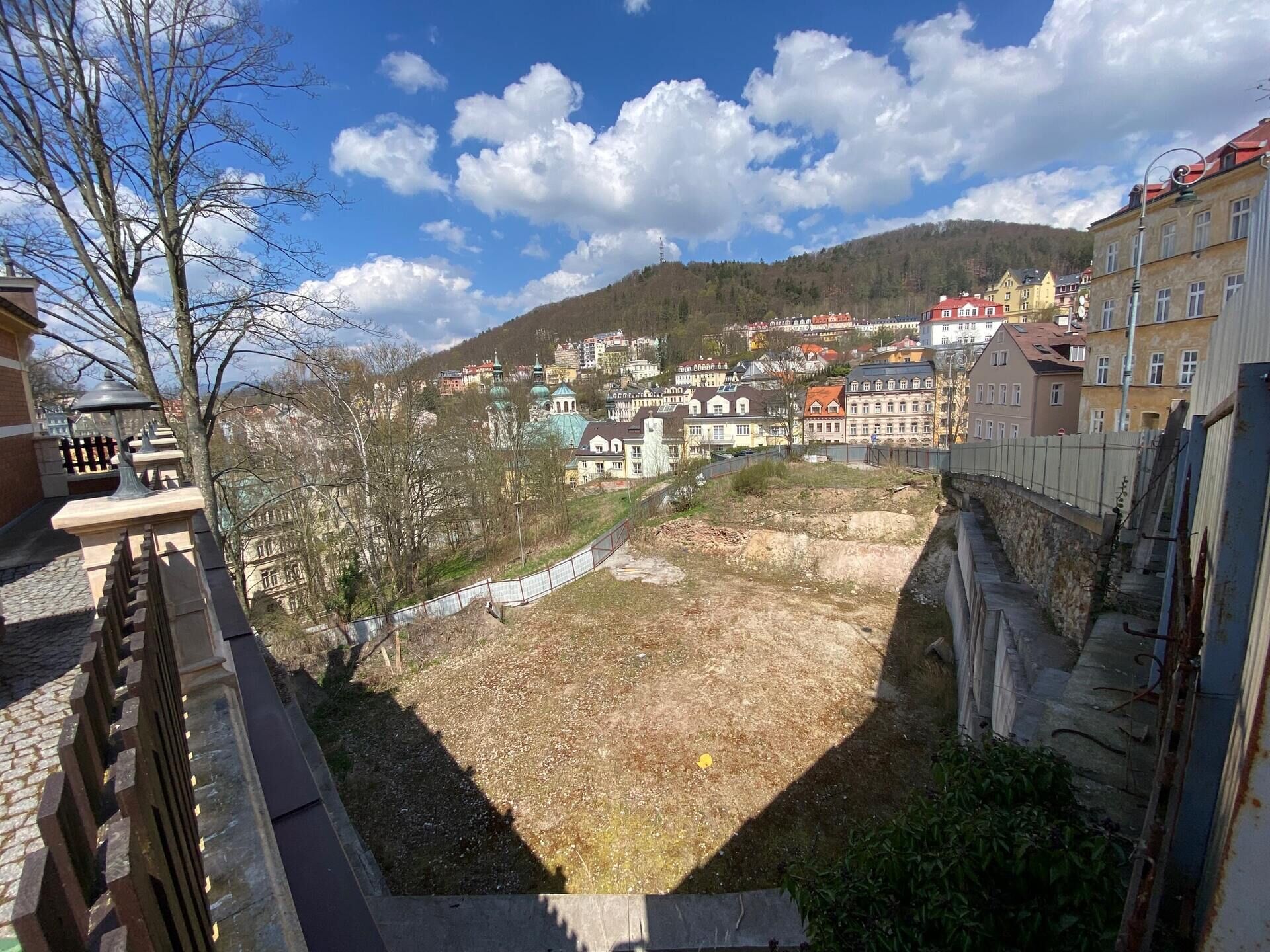 Stavební pozemek 1340 m2, ul. Halkův vrch