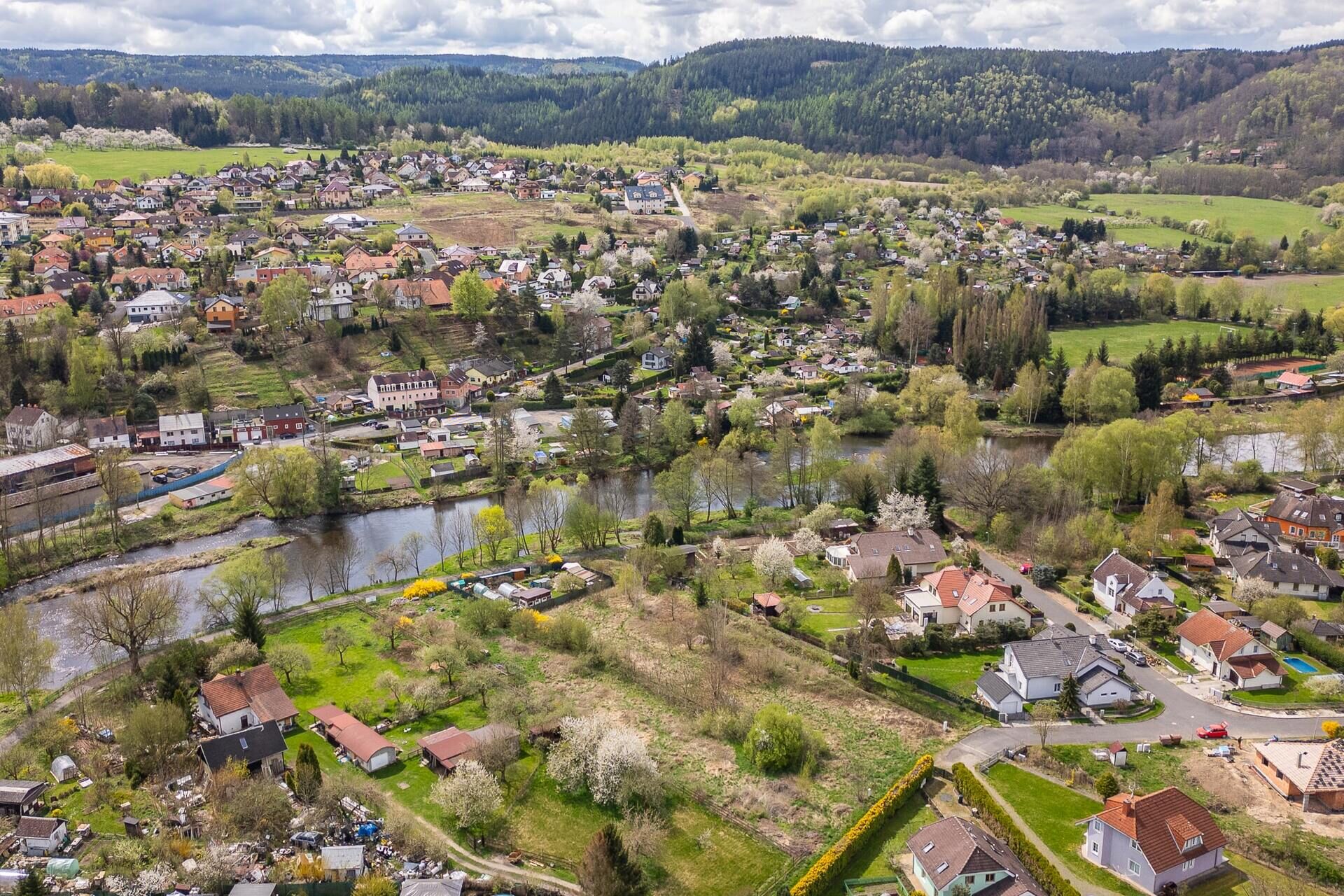 Stavební pozemek v Tašovicích, 4.050 m2