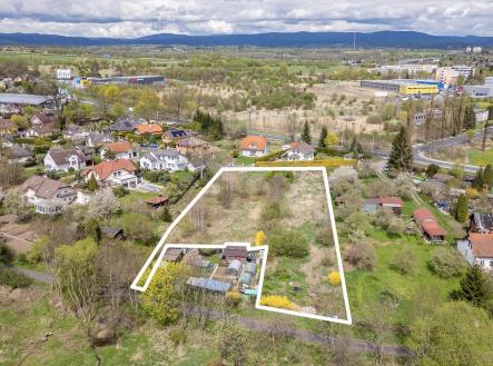 Prodej pozemku pro bydlení, 4 050 m²